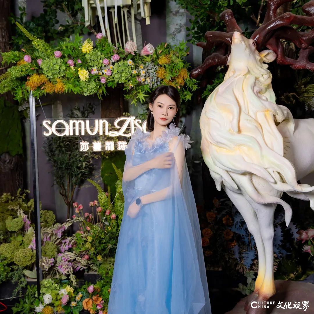 惊艳朋友圈！看莎蔓莉莎体验官的春日大片啦
