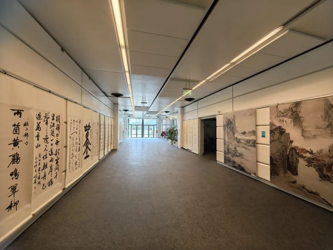 2025维也纳联合国中文日活动隆重举行——“从战国竹简到当代书画”让中国传统文化大放异彩