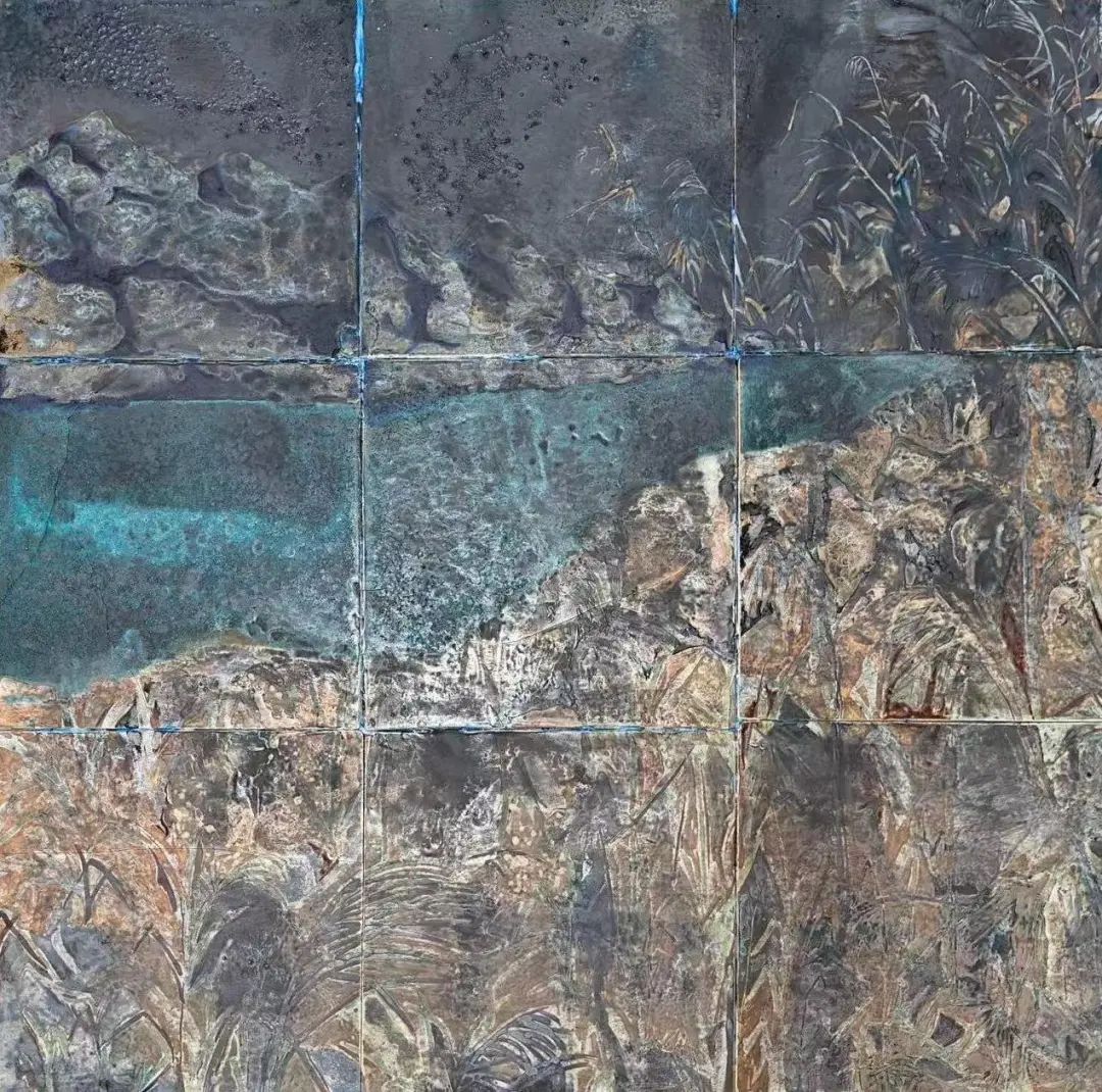 “第三届黑龙江省综合材料绘画作品双年展”昨日在哈尔滨师范大学美术馆开幕