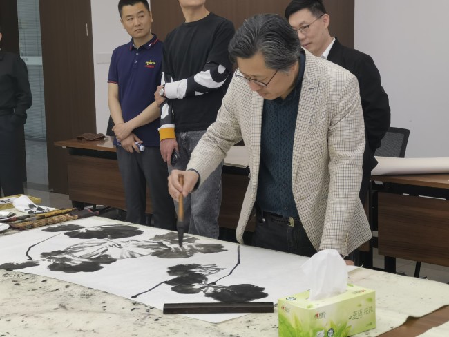 “翰墨飘香润企心·文企融合促发展”公益笔会活动在济南平阴举行