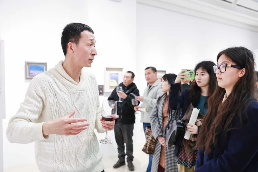 “四象・无界——四人联展” | 对话吕洪樑：大海总能引发我某种特殊的情绪