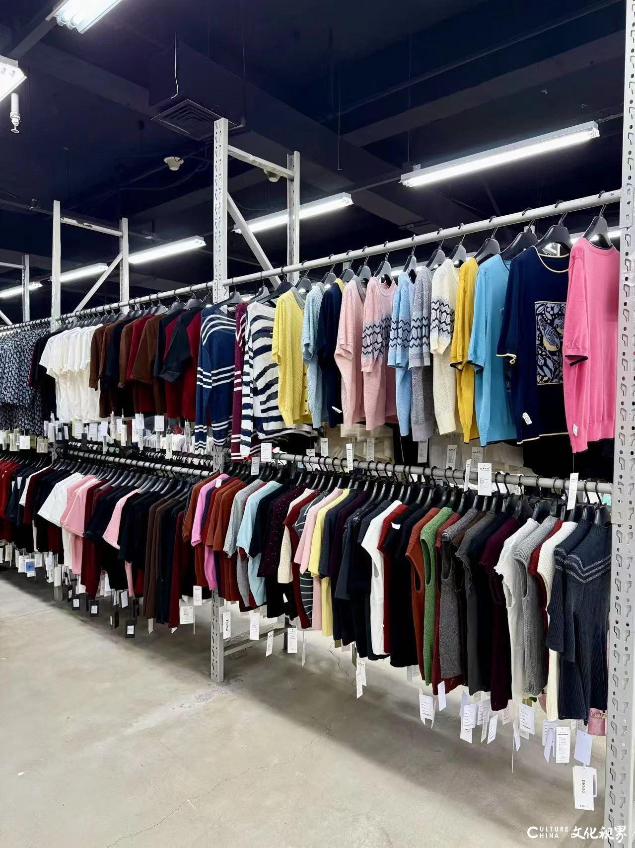 迪尚服装威海经区首场开仓，全场9.9元起！