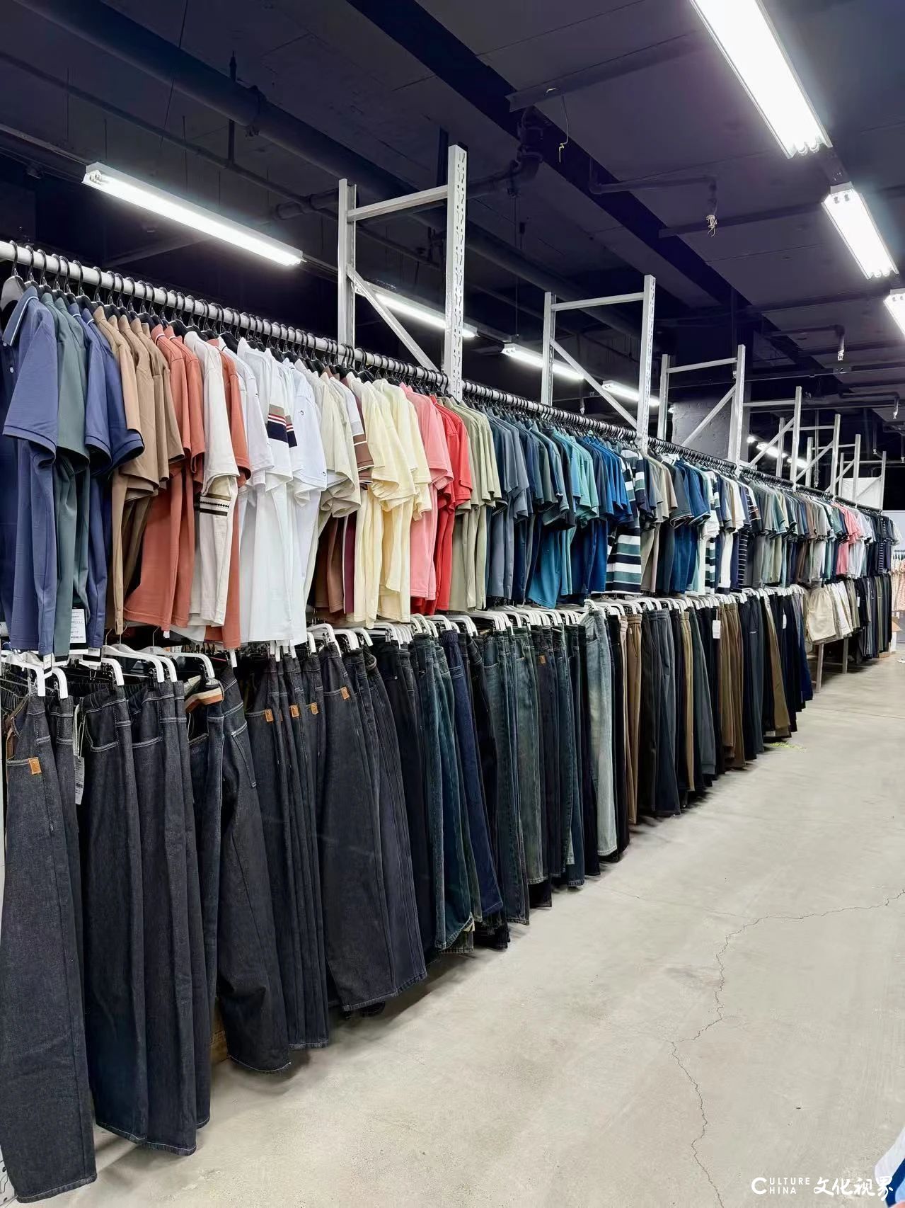 迪尚服装威海经区首场开仓，全场9.9元起！