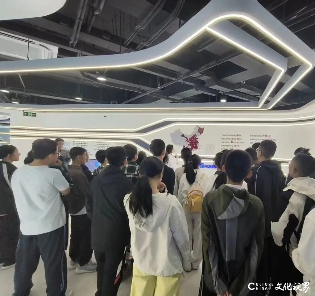 探索生命奥秘，点燃科学梦想——沧州海兴县组织中小学生到河北赛德生物全生命周期科普馆进行研学活动