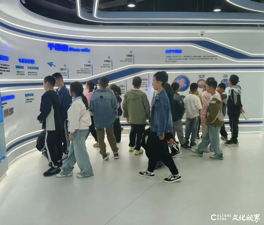 探索生命奥秘，点燃科学梦想——沧州海兴县组织中小学生到河北赛德生物全生命周期科普馆进行研学活动
