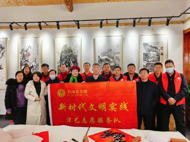 各种文艺活动和艺术实践将传统文化与现代文旅融合——东营老街长巷乡村美术馆赋能乡村文化振兴有“实料”