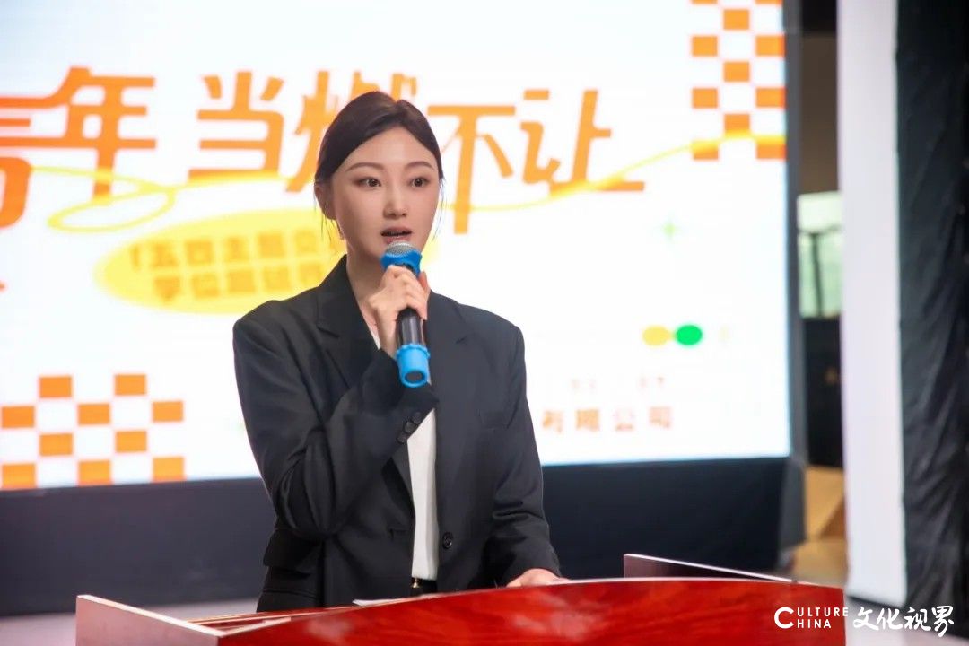 迪尚集团举办“学位服破界之旅，迪尚青年当‘燃’不让”五四主题交流会