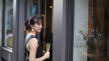 岳小飞丨破 “帷幕” 见力量——女性主义的温柔叙事