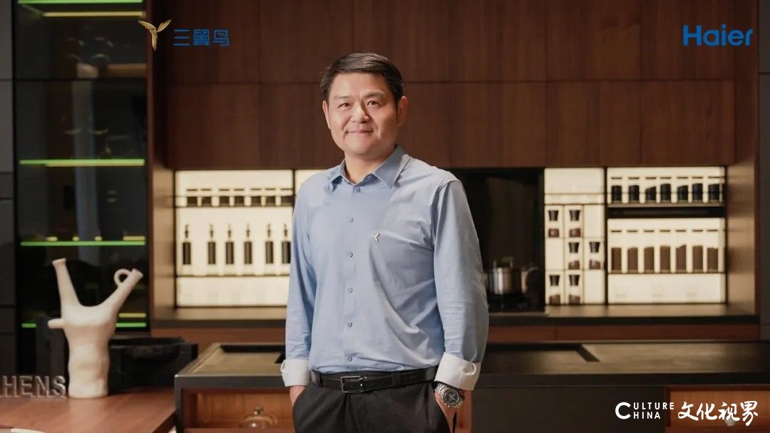 三翼鸟2.jpg