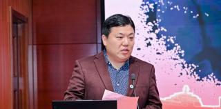 从不打退堂鼓的资本市场塔尖人物——访青岛宇泰民间资本管理股份有限公司董事长马辰 
