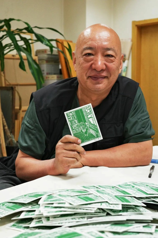 王帅：中年人的自嘲和陌生人的善意——致老树·册页画作《有时候》《春色无边》