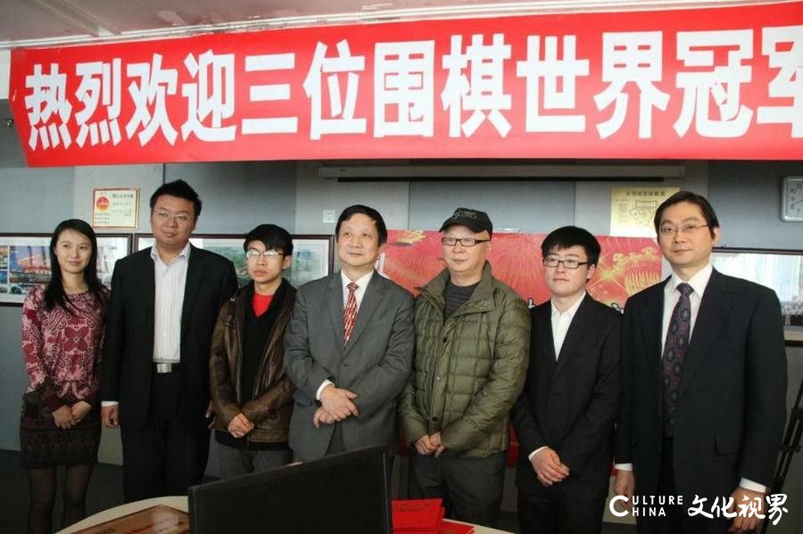 2025围甲联赛在浙江长兴开幕，“二十二个赛季没降级”的山东围棋队整装出征