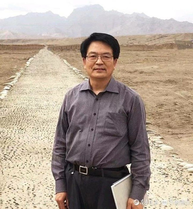 “教学相长——李平从教三十五年美术教学回顾展”今日在山东大学中心校区开幕