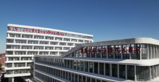 济南中海云麓公馆丨山湖叠墅，满足您对院落生活的各种想象……