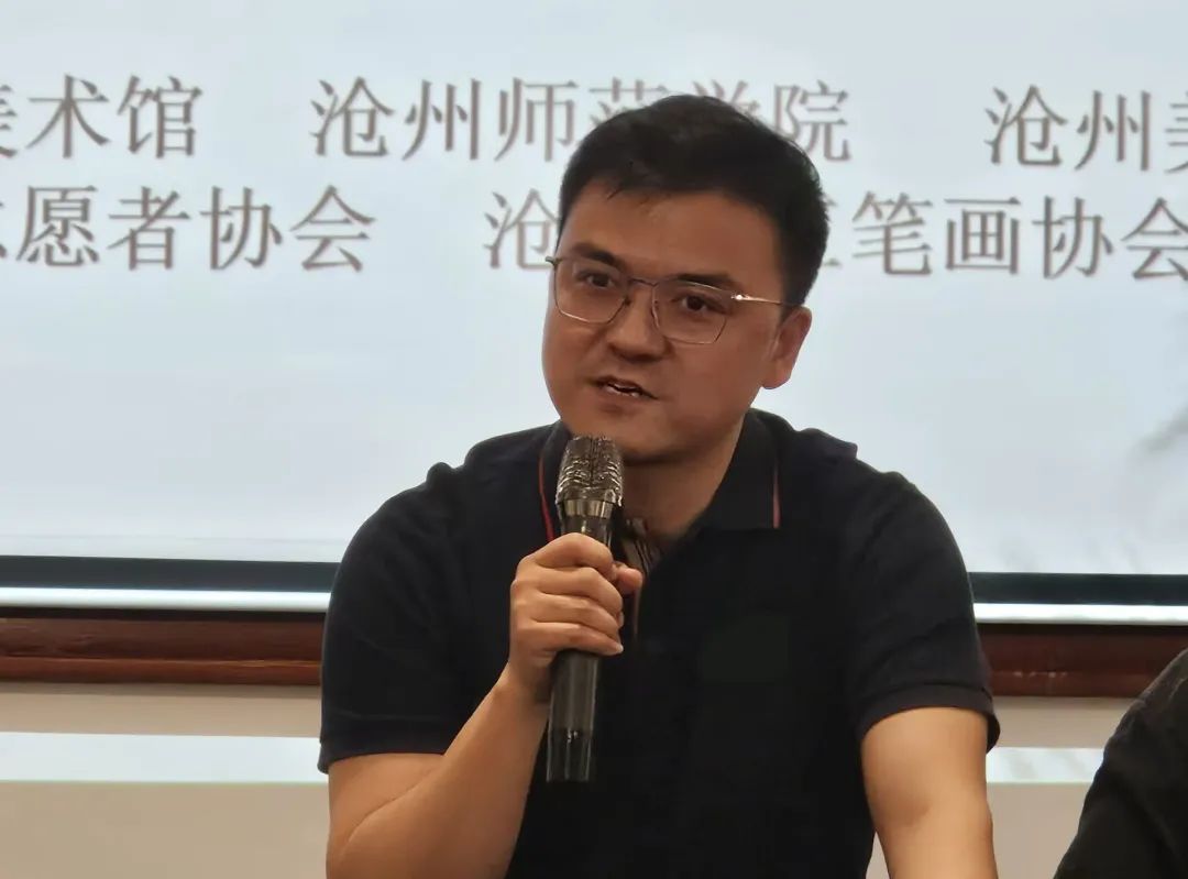 中国国家画院院长刘万鸣一行到河北沧州调研交流