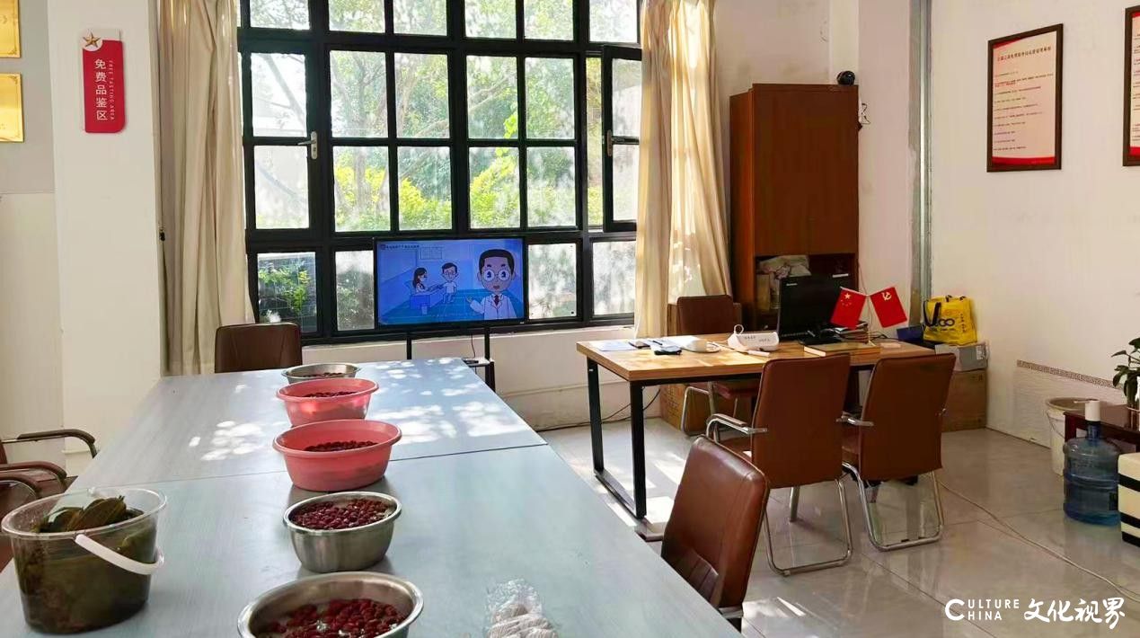潍坊恒信物业携手宁圣健康，将智能健康设备引入社区——坊子恒信·理想小镇“公益三高免费服务站”揭牌运营