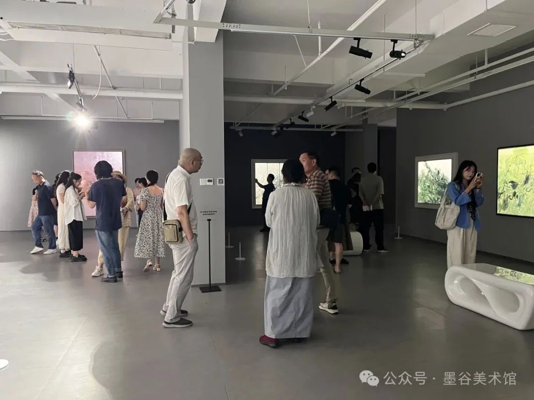 “相与还——当代绘画五人展”在南昌开展，展期至7月8日
