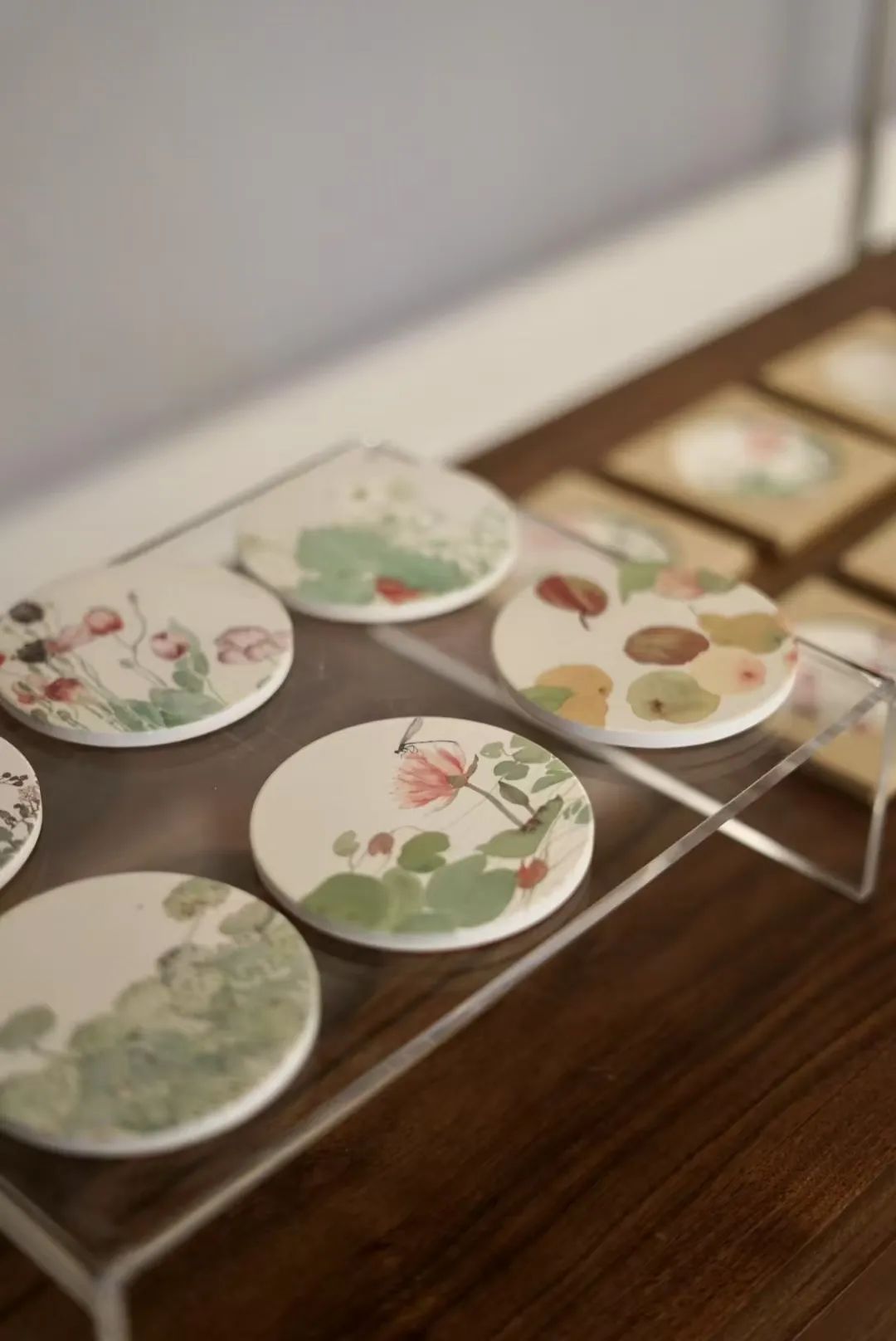 “滴翠——李恩成作品展”在济南京行艺术馆开幕，展期至7月8日