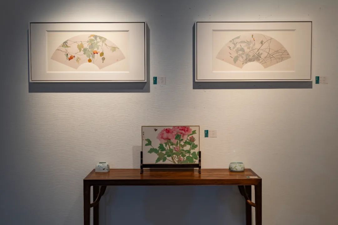 “滴翠——李恩成作品展”在济南京行艺术馆开幕，展期至7月8日