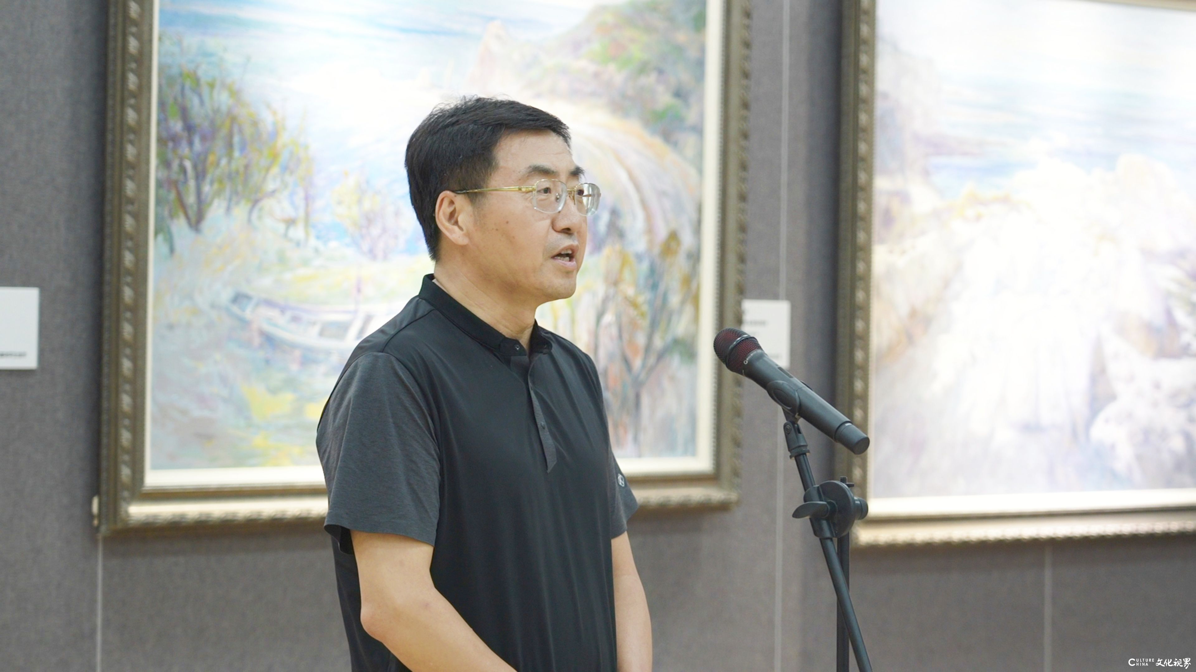 “教学相长——李平从教三十五年美术教学回顾展”今日在山东大学中心校区开幕