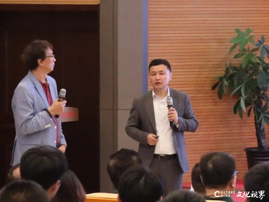 山东力明教育发展集团与加拿大环球国际教育集团和吉尔吉斯斯坦国际大学举行签约仪式