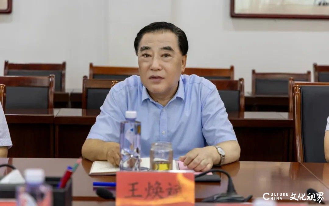 “迎七一” 济南市书协书法名家进校园纪实：翰墨泉城公益讲堂交流笔会在山东工程职业技术大学举行