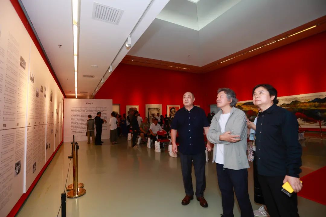 “回溯——广州画院暨青苗计划文献晋京展”在中国国家画院美术馆开幕