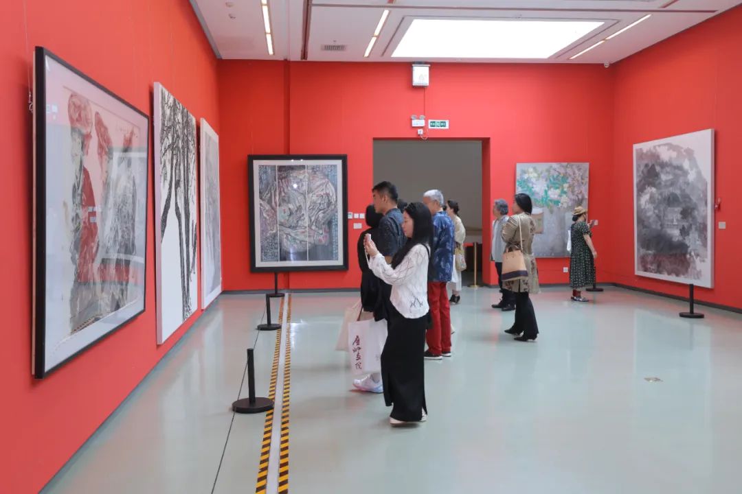 “回溯——广州画院暨青苗计划文献晋京展”在中国国家画院美术馆开幕