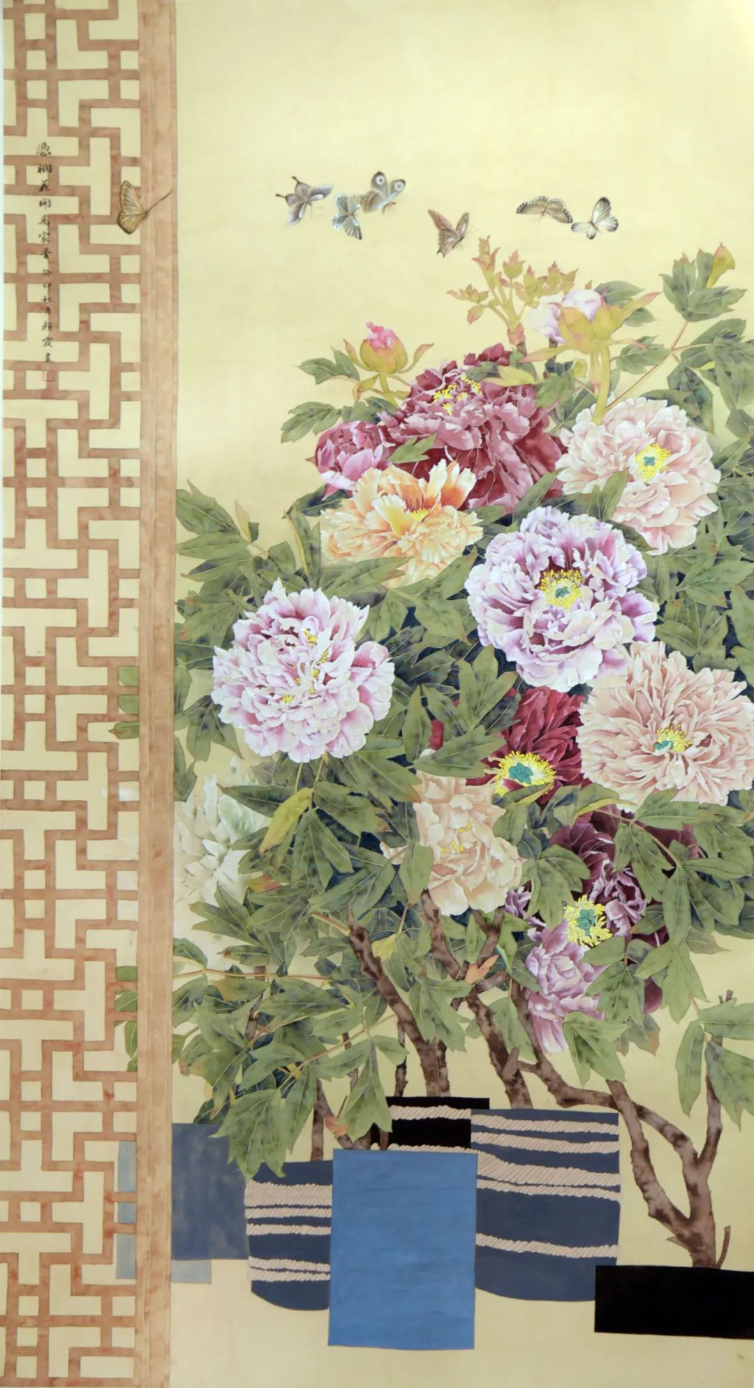 “梦笔生花——山东美协助力巨野工笔牡丹画培训成果展”今日上午在济南市美术馆盛大开幕