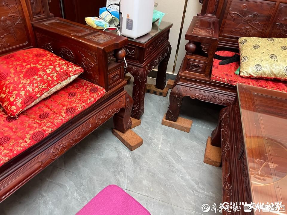 污水倒灌、门框被泡开裂……泰安福源·翡翠嘉苑因雨、污管道设计缺陷连年被淹