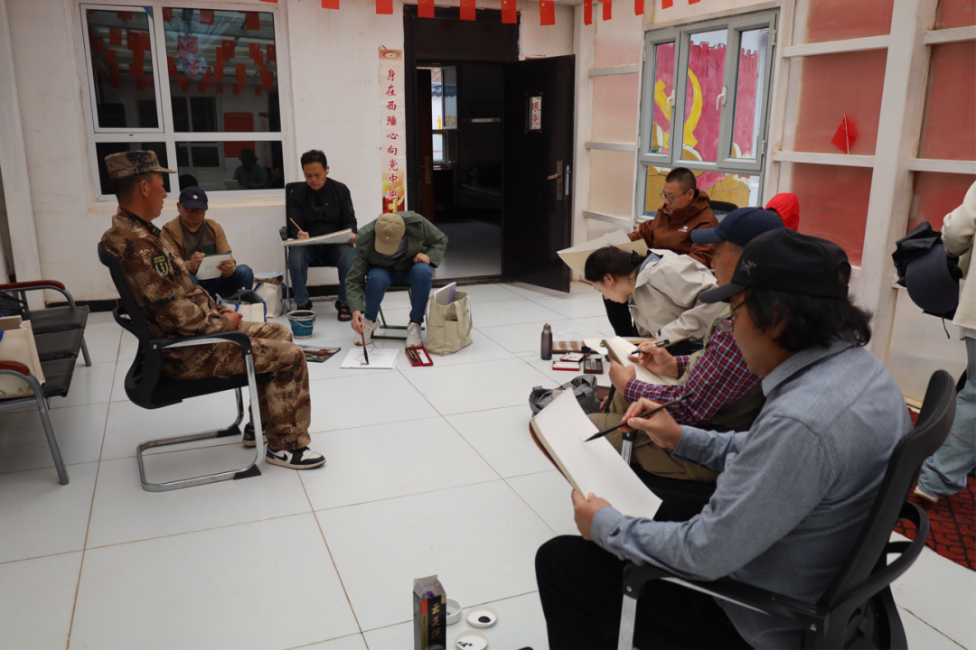 笔墨绘边疆，丹青铸同心——中国美术家协会“深入生活、扎根人民”大采风（新疆段）活动侧记
