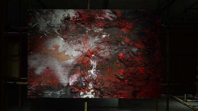 “睹物与凝思——郭振宇艺术展”引观展热潮，展期延至8月10日