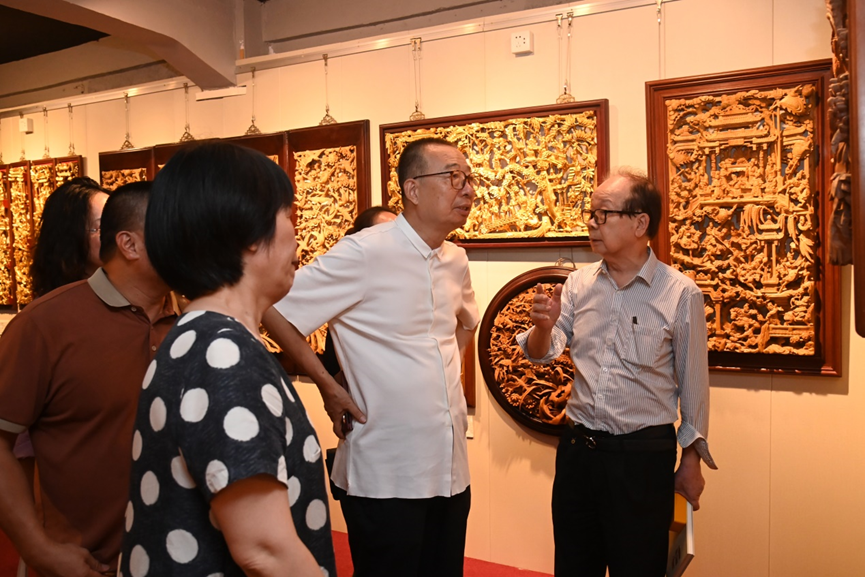 潘鲁生在广东汕头开展民间文艺调研
