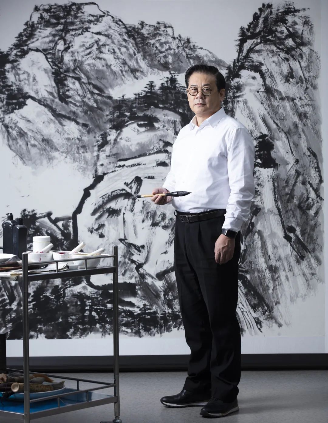 徐里:以画笔为桥梁,捍卫中国画元素,讲好中国故事